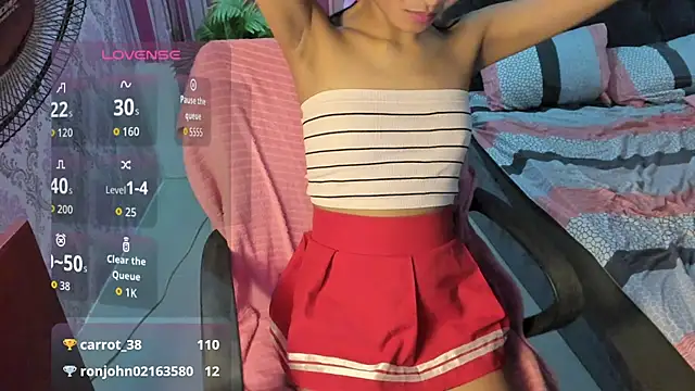 Mica_Jones webcam