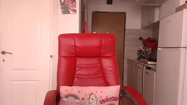 simyhvn live cam on StripChat