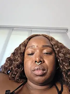 TanishaEvans live cam on StripChat