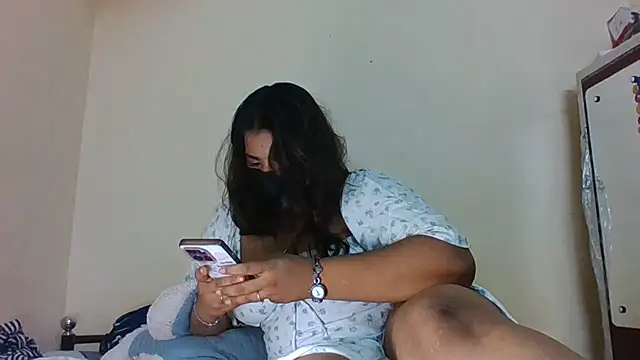 Your_jalak live cam on StripChat