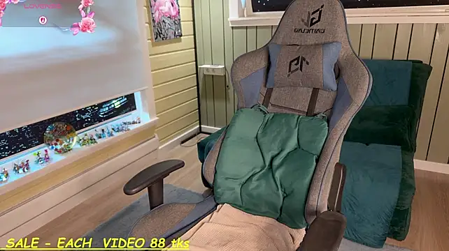 SandyChris webcam