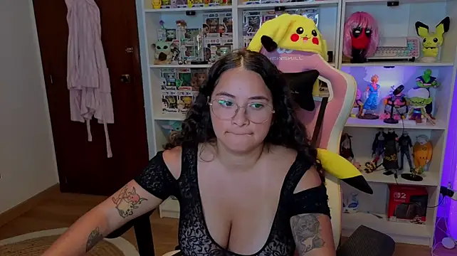 Sweet_sully__ webcam