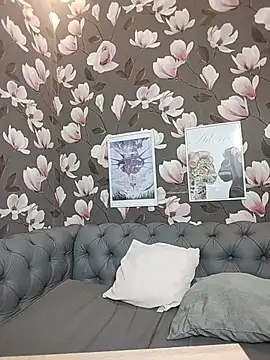 MickeQuinee webcam