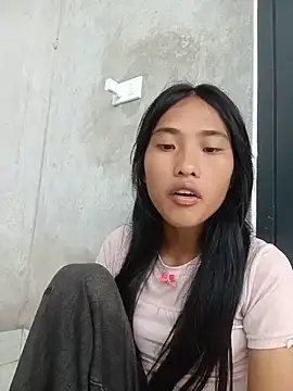 Hoa-tuylip live cam on StripChat