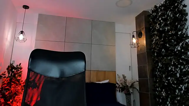 B_Wild live cam on StripChat