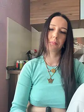 Trixie-Tainted live sex cam