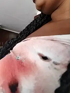 JuicyHoney_01 webcam