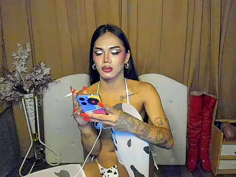 ts_ShaShaGREY18 webcam