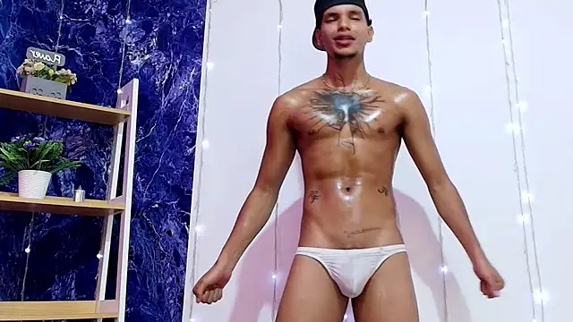 kai_storm77 webcam