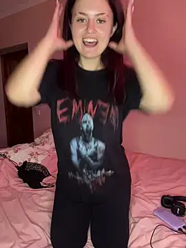 RedKetty webcam