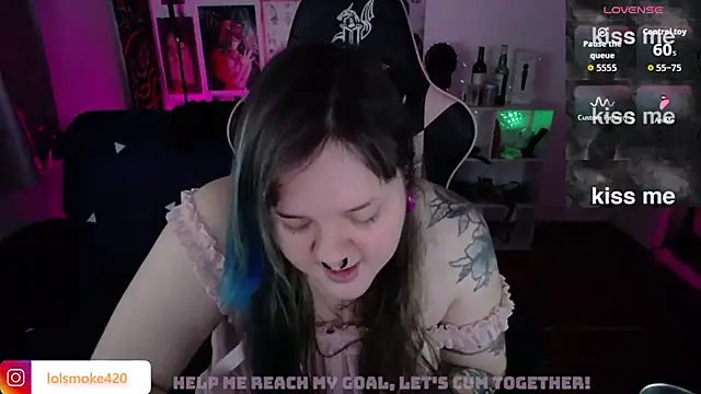 Bdsm_and_fries live cam on StripChat