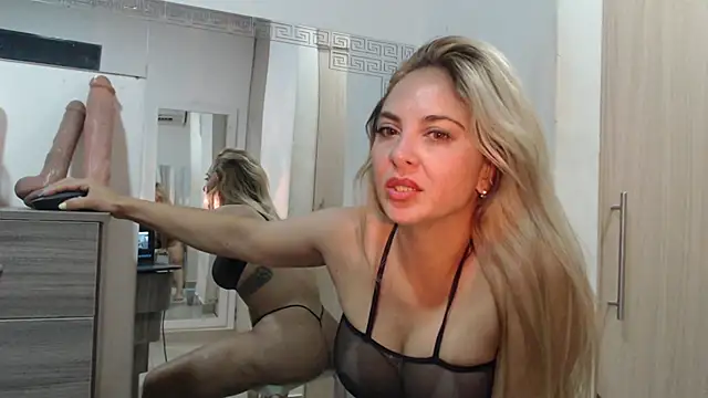 STARBEAUTY4y webcam