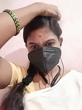 Tamil_Nathiya1 webcam