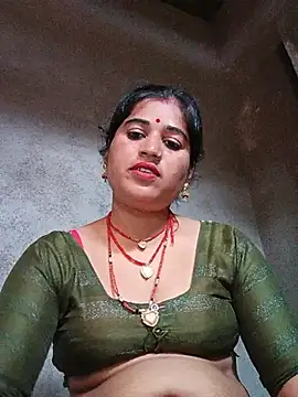 hot kamla