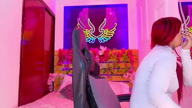 meghan_nill webcam