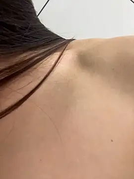 Holly_Play webcam