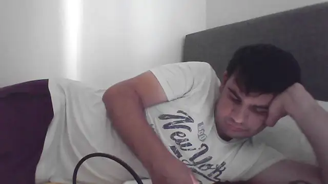 HotwifeAvcisiOlgunAdam webcam