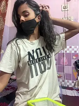 Sandhya_77 webcam
