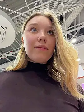 -NaughtyAngel-
