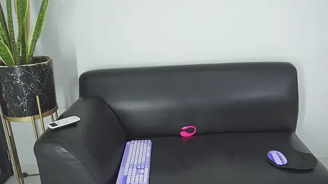 Anais_aradia webcam