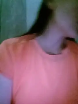 MISSKUTE-2000 live cam on StripChat