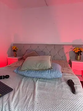 NatyBliss_gh live cam on StripChat
