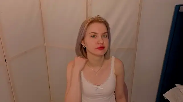 EulaZolla live cam on StripChat