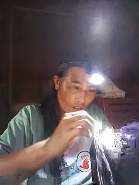 jerry-xx live cam on StripChat