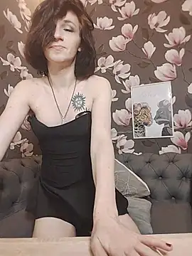 MickeQuinee live webcam