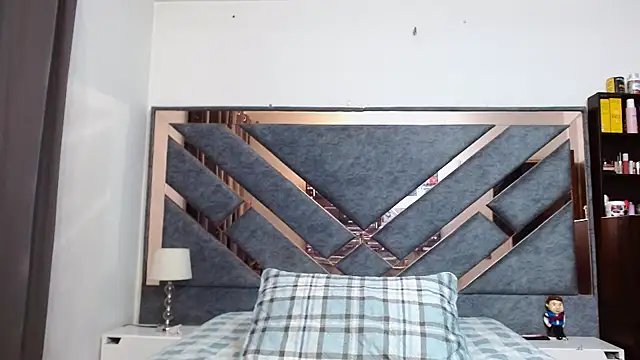 KarlaTesg webcam