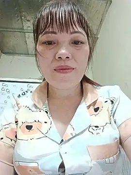 Sana-vn live cam on StripChat