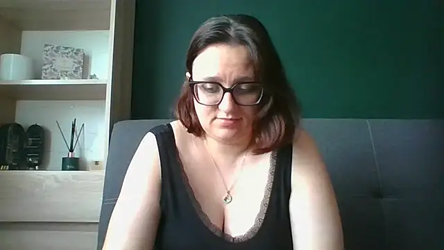 sensual_paris live cam on StripChat