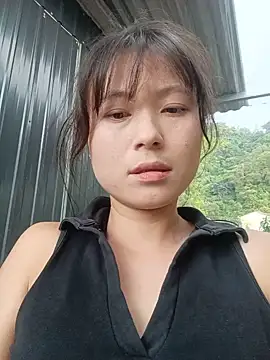 Linda-yiyi webcam