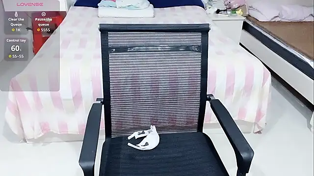 miaomiao-99 webcam