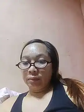 asianwet4u live cam on StripChat