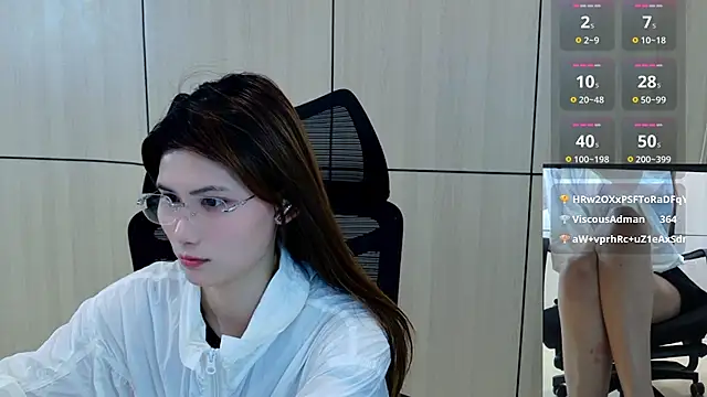 zhen-68 live cam on StripChat