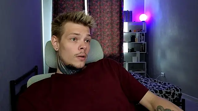 DENIS_HERE