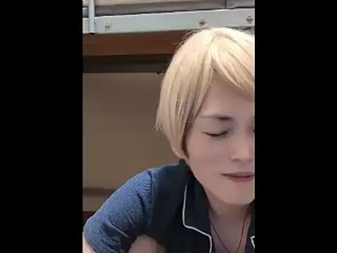 mgnhiroyuki live cam on StripChat