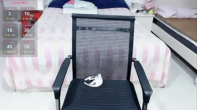 miaomiao-99 webcam