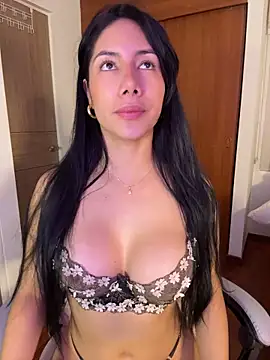 ArianaReynoldss webcam
