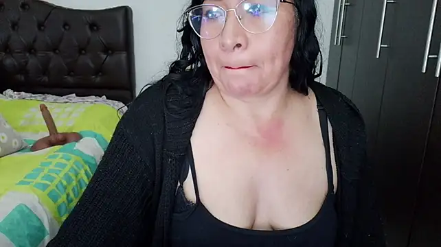 Grace_mature_milf webcam