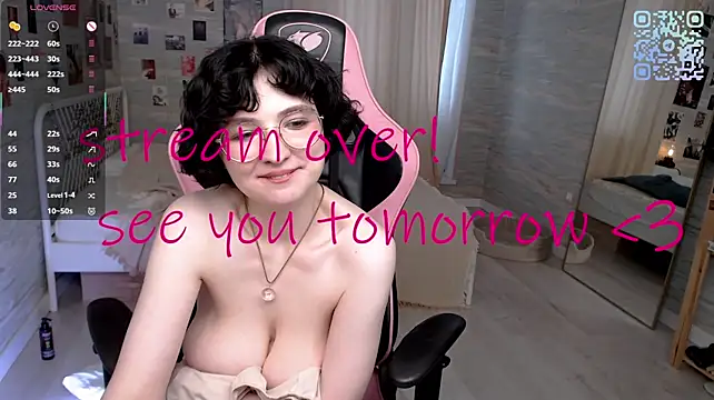 JackiePumpkinPie webcam