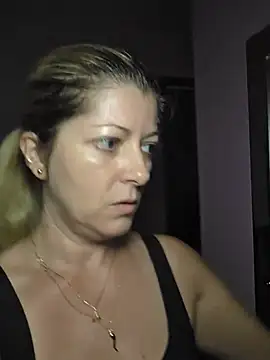 NikkiBlisss webcam