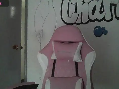 Charis_21 webcam