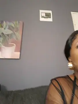 SWEETDOLLY29XX webcam