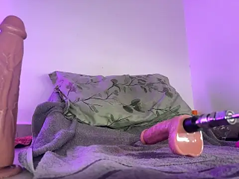 ChocolateBoy-Pussy live cam on StripChat