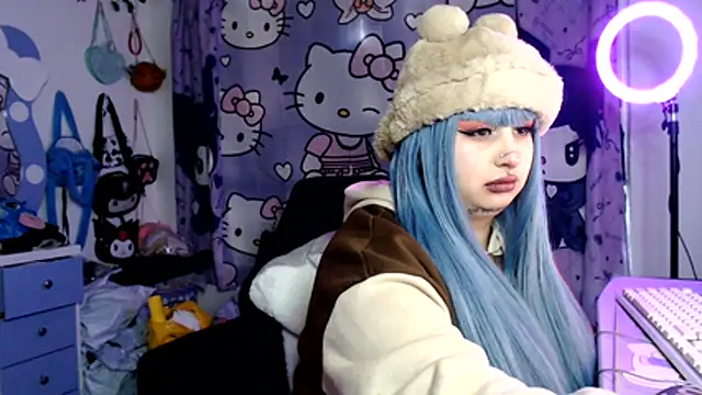 lussyevans24 webcam
