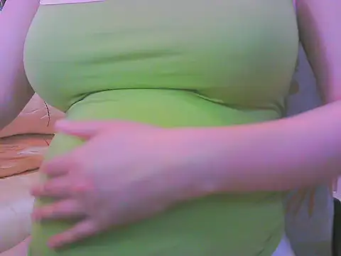keepmepregnantT webcam