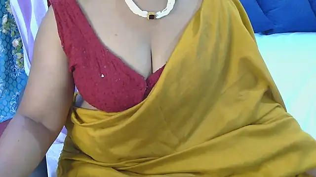 Mallu_Manisha