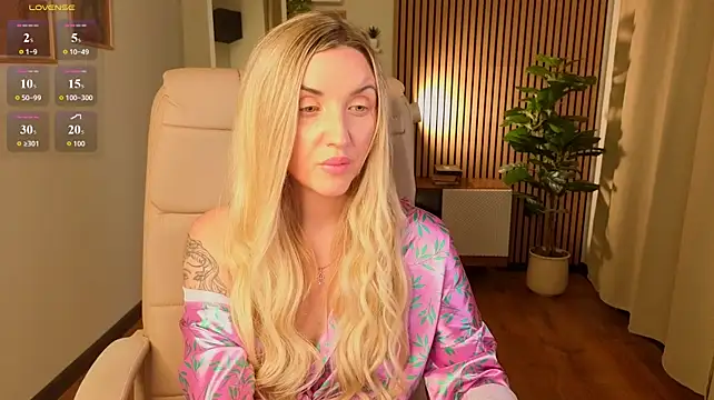 White_F0x webcam